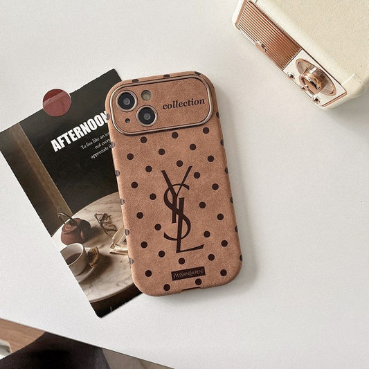 Capa para iPhone em couro marrom Saint