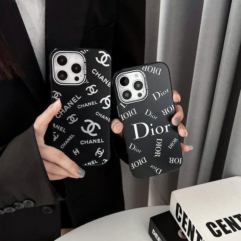 Módní černé pouzdro na iPhone