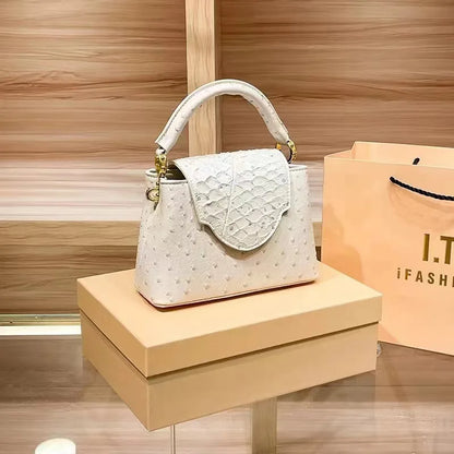 Luxusní high-end kabelka - jarní módní kabelka přes rameno s pštrosím vzorem