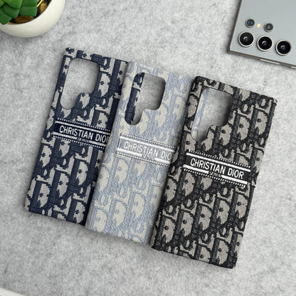 Capa luxuosa com design da marca C Dior para Samsung Galaxy