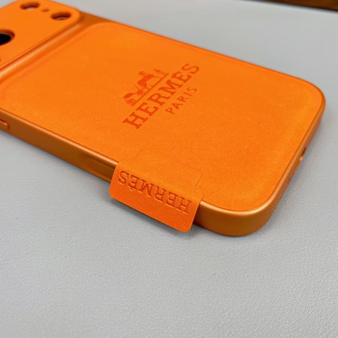 Prémiové kožené puzdro na iPhone Classices – luxusná ochrana