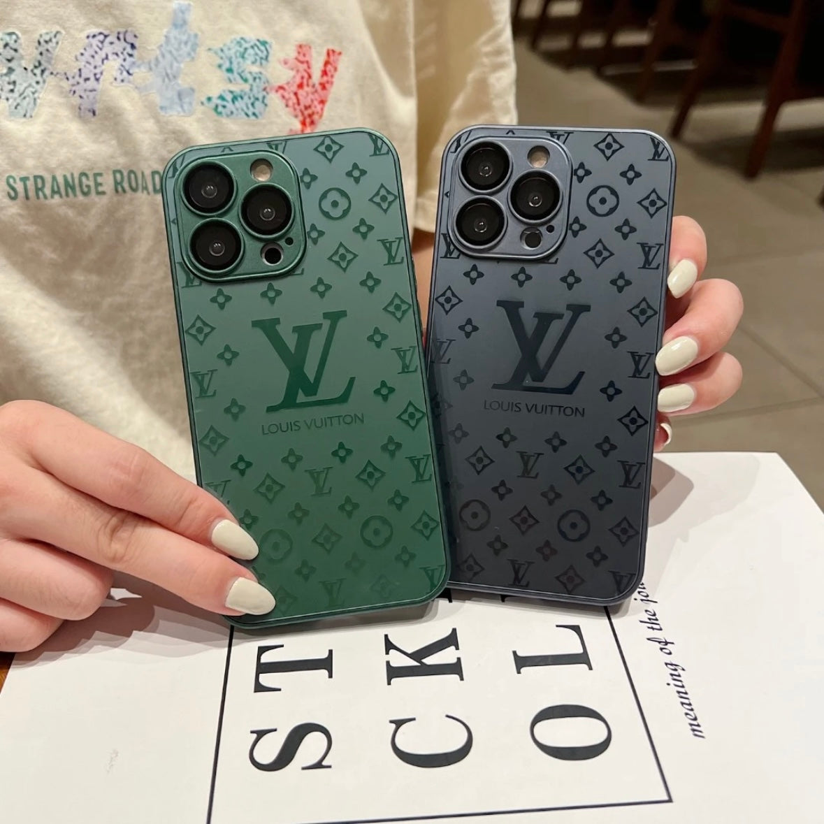 Luxusné x Mono puzdro na iPhone | Lesknite sa