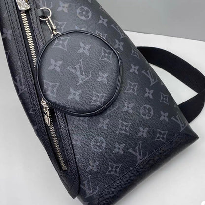 Minimalist Detachable Pouch Crossbody Chest Bag