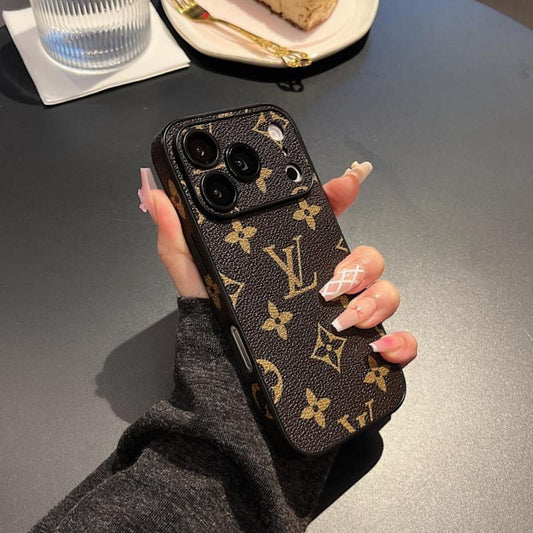 Prémiové pouzdro na iPhone s koženou texturou Monogram