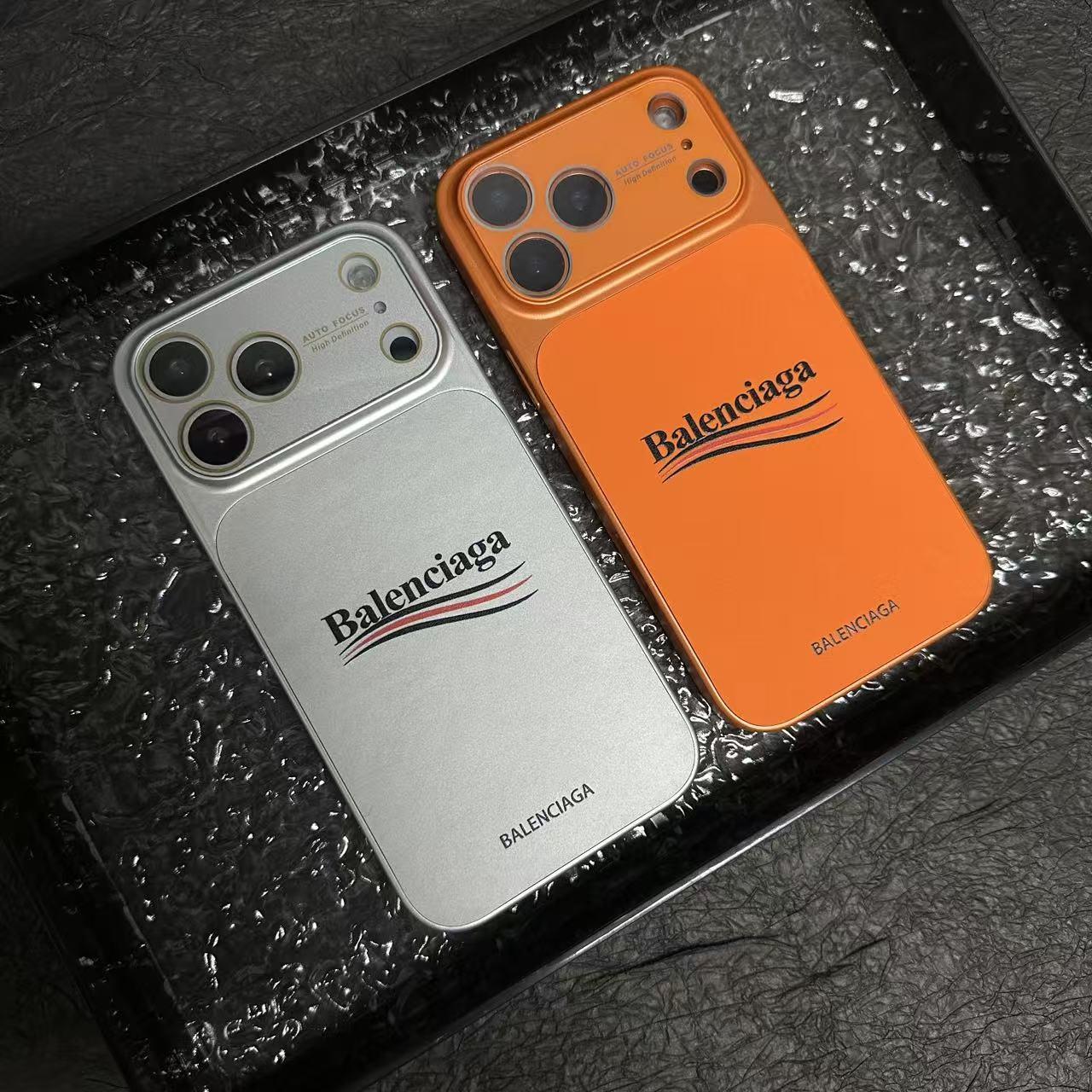 Balenciaga-Inspired Neamhlonrach Cás iPhone Cosanta le Cosaint Lionsa Iomlán
