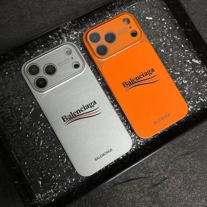 Balenciaga-Inspired Neamhlonrach Cás iPhone Cosanta le Cosaint Lionsa Iomlán