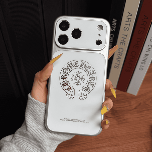 Étui de protection pour iPhone Chrome Hearts