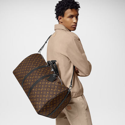 Torba podróżna L-Luxury z monogramem – elegancja w podróży