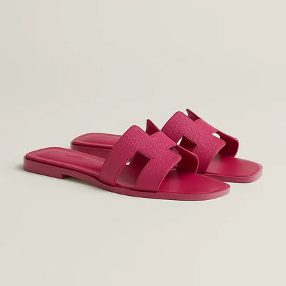 Minimal Double H Logo Slides – Minimal Chic Sandály