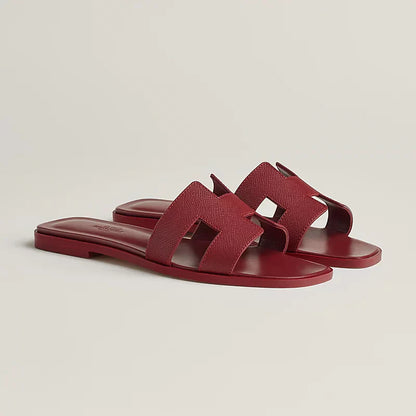 Minimal Double H Logo Slides – Minimal Chic Sandály