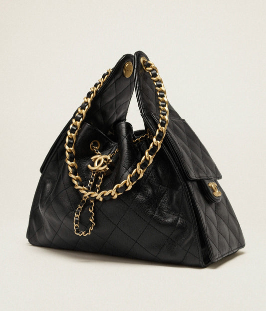 CC 25 Kleine Handtasche aus genarbtem Kalbsleder & Goldfarbene Metalltasche