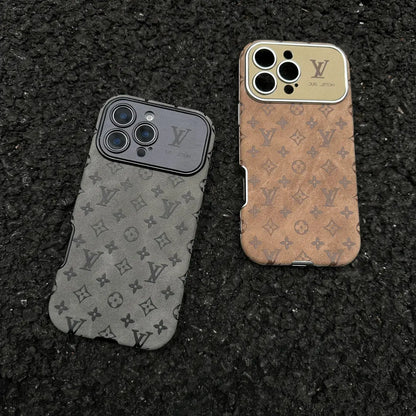 Capa luxuosa de couro marrom para iPhone de cor preta
